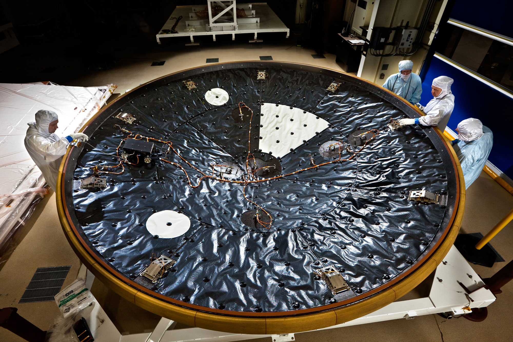 Biggest-Ever Heat Shield Prepared for Mars Spacecraft