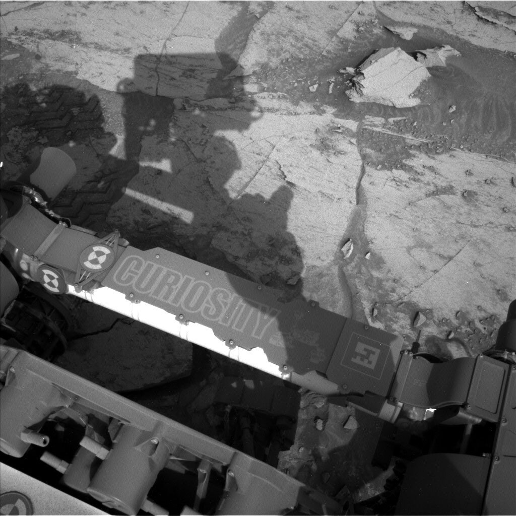 This image was taken by Left Navigation Camera onboard NASA's Mars rover Curiosity on Sol 3376.