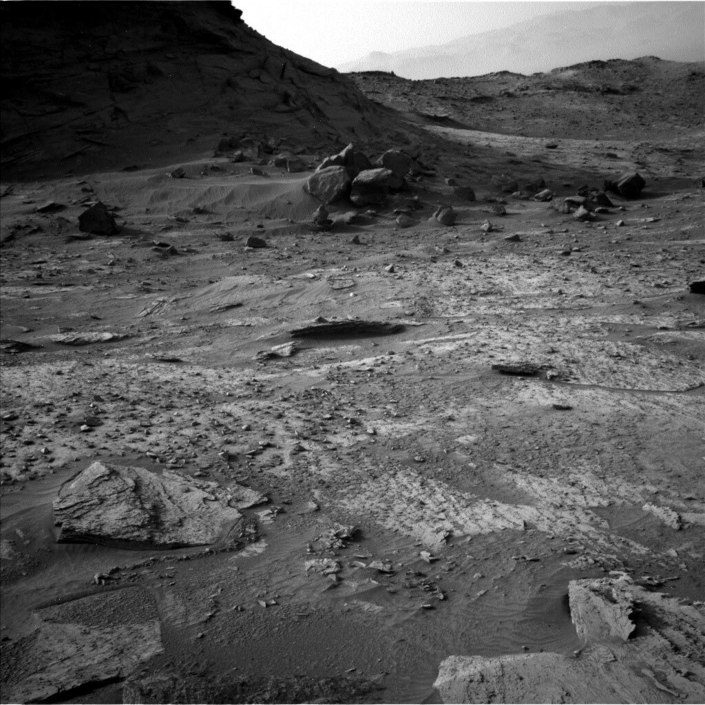 Left navigation camera image of the base of Blackcraig butte.