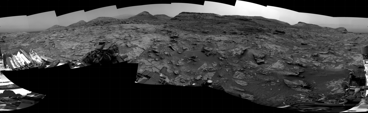 This image is a mosaic of 31 images taken by Curiosity in Gale Crater using its mast-mounted Right Navigation Camera (Navcam) on Sol 3495 at site number 95 to create a cylindrical projection.