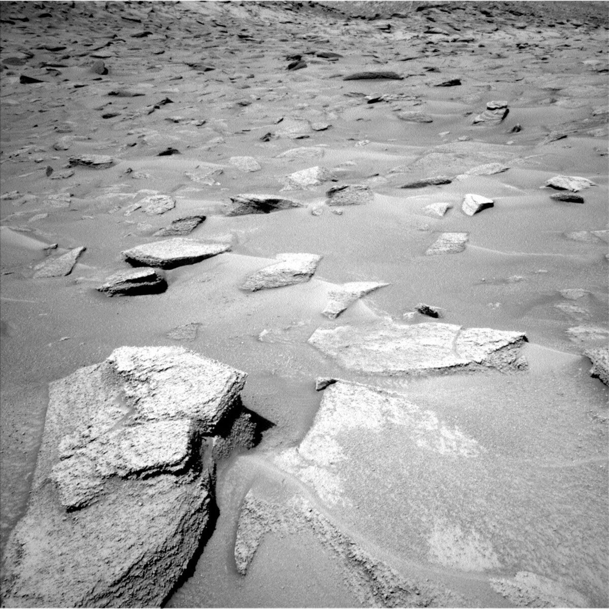 This image was taken by Left Navigation Camera onboard NASA's Mars rover Curiosity on Sol 3867.