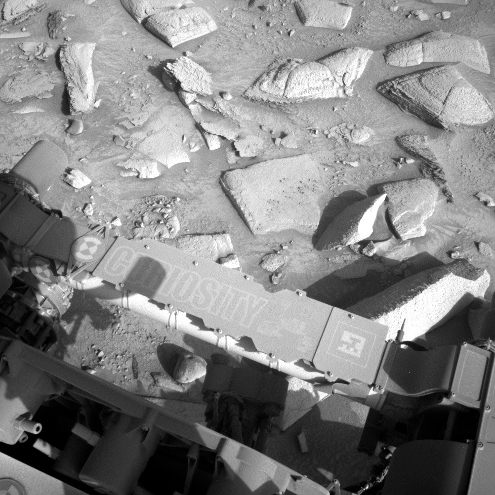 This image was taken by Left Navigation Camera onboard NASA's Mars rover Curiosity on Sol 3899 (July 26, 2023).