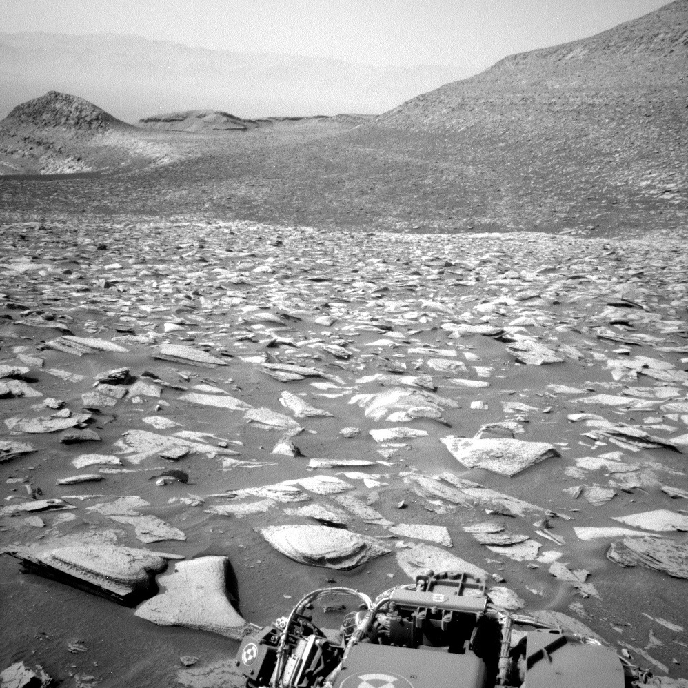 This image was taken by Left Navigation Camera onboard NASA's Mars rover Curiosity on Sol 4028.