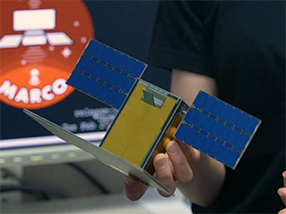 Meet MarCO - Engineer Builds Mars Spacecraft That Can Fit in Your Backpack