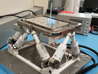 PIXL hexapod legs moving the sensor head
