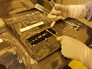 Hand cleaning plate with Mars rover illustrations