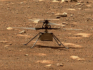 NASA’s Ingenuity helicopter unlocked its blades, allowing them to spin freely, on April 7, 2021, the 47th Martian day, or sol, of the mission. This image was captured by the Mastcam-Z imager aboard NASA’s Perseverance Mars rover on the following sol, April 8, 2021.