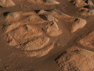 mars rocks viewed up close