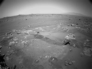 This video from July 1, 2021 (the 130th sol, or Martian day, of its mission), shows scenes from the longest autonomous drive yet for NASA’s Perseverance Mars rover, which landed on Feb. 18, 2021. 