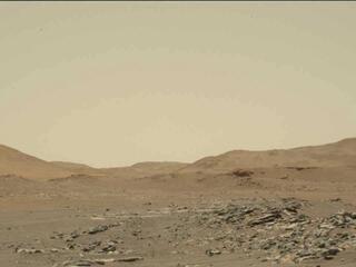 Video footage from the Mastcam-Z instrument aboard NASA’s Perseverance Mars rover provides a big-picture perspective of the 13th flight of the agency’s Ingenuity Mars Helicopter, on Sept. 4, 2021. 