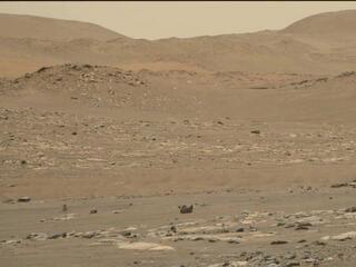 Video from the Mastcam-Z instrument aboard NASA’s Perseverance Mars rover captures a closeup view of the 13th flight of the agency’s Ingenuity Mars Helicopter, on Sept. 4, 2021.