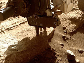 This animation shows NASA’s Perseverance Mars rover collecting a rock sample from an outcrop the science team calls “Berea” using a coring bit on the end of its robotic arm. The images were taken by one of the rover’s front hazard cameras.