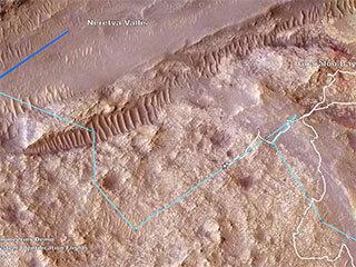 This map shows the locations of NASA’ Perseverance rover (white star) and Ingenuity Mars Helicopter (cyan star) on Dec. 19, 2023, the 1,007th Martian day, or sol, of the rover’s mission at Mars. 
