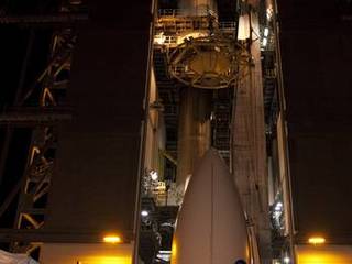 The payload fairing containing NASA's Mars Science Laboratory (MSL) spacecraft arrives at the Vertical Integration Facility at Space Launch Complex 41 at Cape Canaveral Air Force Station in Florida.