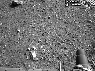 The straight lines in Curiosity's zigzag track marks are Morse code for JPL, which is short for NASA's Jet Propulsion Laboratory in Pasadena, Calif., where the rover was built and the mission is managed.