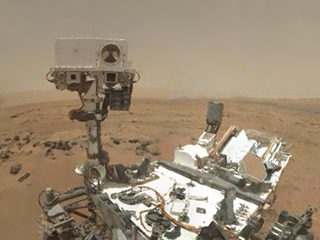 Self-portrait of NASA's Curiosity Mars rover uses thumbnail versions of MAHLI component images to give an idea of what a sharper version will look like when the full-frame images are assembled.