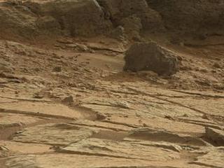 'Point Lake' Outcrop in Gale Crater, Raw Color